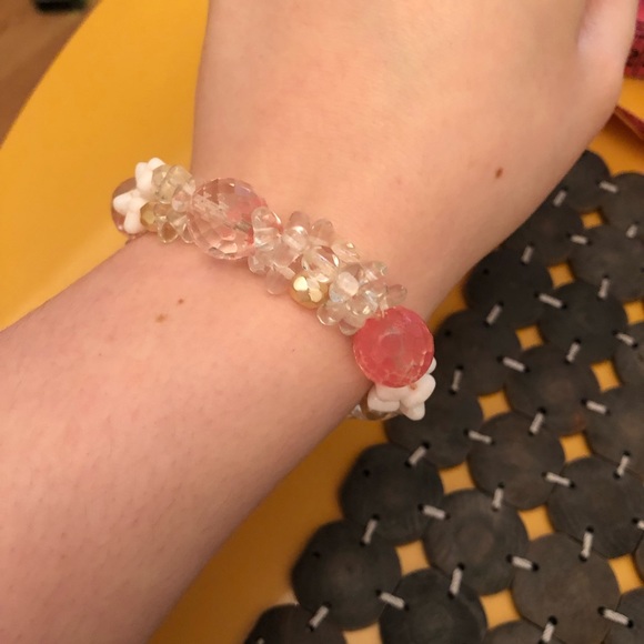 Unique! 🏖️ Beaded Bracelet - Picture 2 of 8